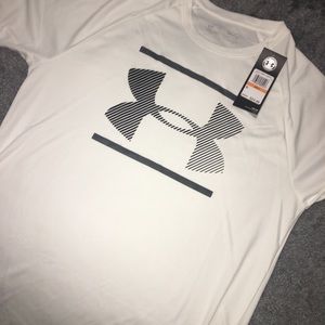 UA Men’s Graphic Design T-Shirts
